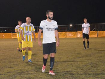 Μικρόφωνο στα γήπεδα 