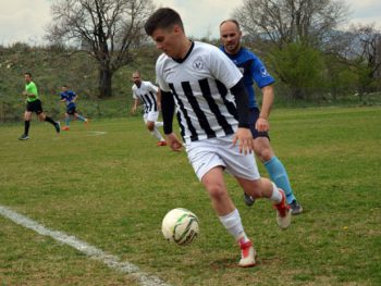 Μικρόφωνο στα γήπεδα 