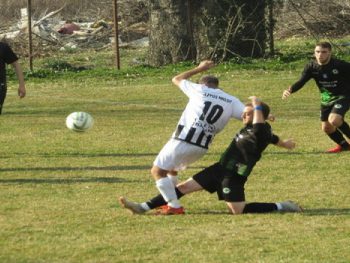 Αήττητες πτήσεις, Νησί-Κόνιτσα 2-0 (video)