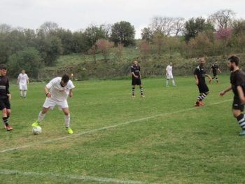 Μάχη τεσσάρων ομάδων για την αποφυγή του υποβιβασμού
