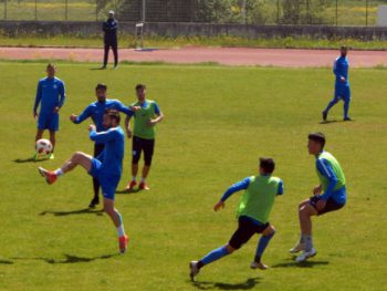 Με δύναμη,πάθος και ότι βγει 