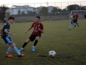 Η Ζωοδόχος το ντέρμπι, επεισοδιακό ματς στη Λιμνοπούλα