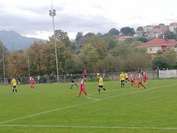  Δεκατέσσερα (!!!) γκολ το Νεοχωρόπουλο, σταθερά στην κορυφή το Ροδοτόπι