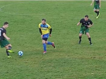 Διατηρεί την κορυφή η Καστρίτσα, ξέσπασε η Ελεούσα