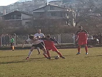 Προελαύνει η Κατσικά, νίκη-ανάσα για Κοσμηρά