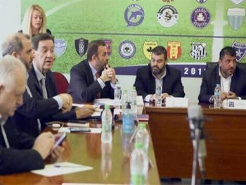 Οριστική διακοπή ή συνέχιση αγώνων;