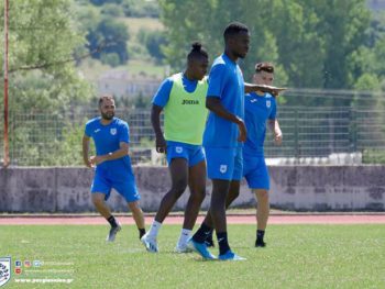 Προς επέκταση συμβολαίου Λέο, Κάστρο, Παντελάκης