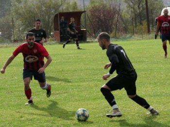 Οδηγεί την κούρσα η Κόνιτσα, 0-4 στο Πέραμα (video)