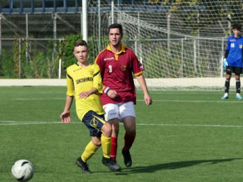 Δύσκολη πρόκριση για τους Αμπελόκηπους, 2-1 την Κόντσικα (video)