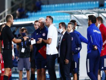 Οργή Ολυμπιακού κατά της διαιτησίας 