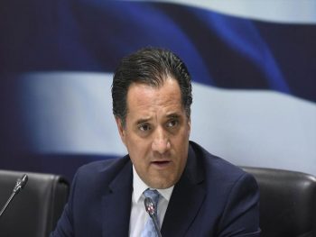 Γεωργιάδης: «Μόνο εμβολιασμένοι στα γήπεδα»