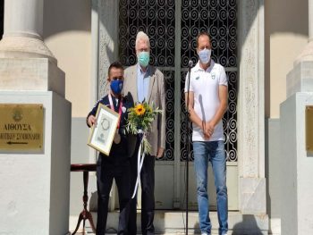 Ο Δήμος Ιωαννιτών τίμησε τον χάλκινο παραολυμπιονίκη Δημήτρη Μπακοχρήστο