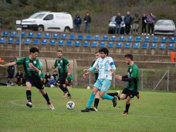 Έφυγαν με το διπλό, Λογγάδες-Χουλιαράδες 0-1