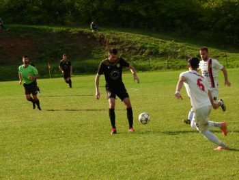 Iσόπαλη πρεμιέρα (0-0) για Καστρίτσα και Αμπελόκηπους (video)