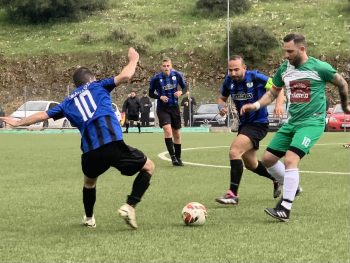 Μοιρασιά με 2-2 ανάμεσα σε Ήφαιστο Αβγού και ΑΟ Βελισσαρίου – Πολύτιμος βαθμός για την παραμονή(video)