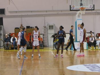 Έπεσε αμαχητί ο ΠΑΣ, 30-74 από τον Ολυμπιακό (video)