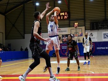 Σπουδαίο διπλό στη Βούλα για τα «γεράκια» του Βίκου