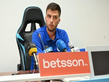 Φημολογία δίχως λογική για Δούμα