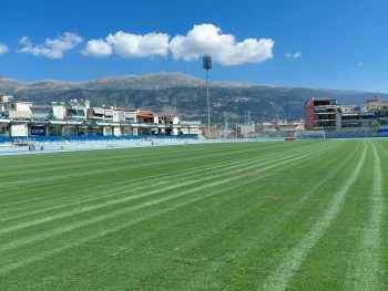 Προς ΠΕΑΚΙ και όχι «Ζωσιμάδες» η συναυλία του ράπερ ΛΕΞ