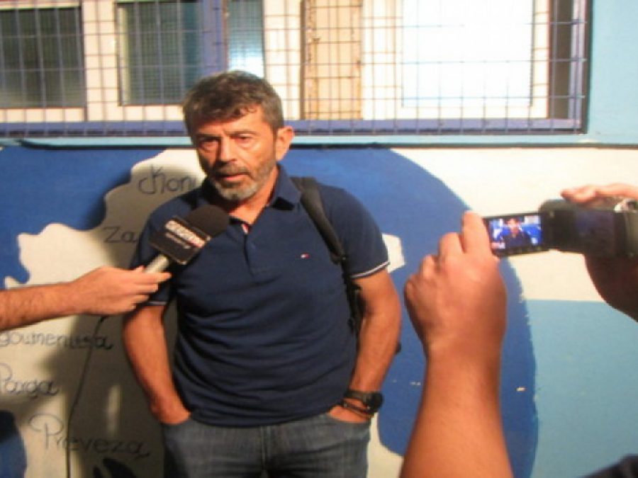 Πετράκης: "Οι μεταγραφές τελείωσαν " (video) 