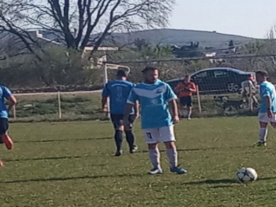 Αμετάβλητη η κορυφή