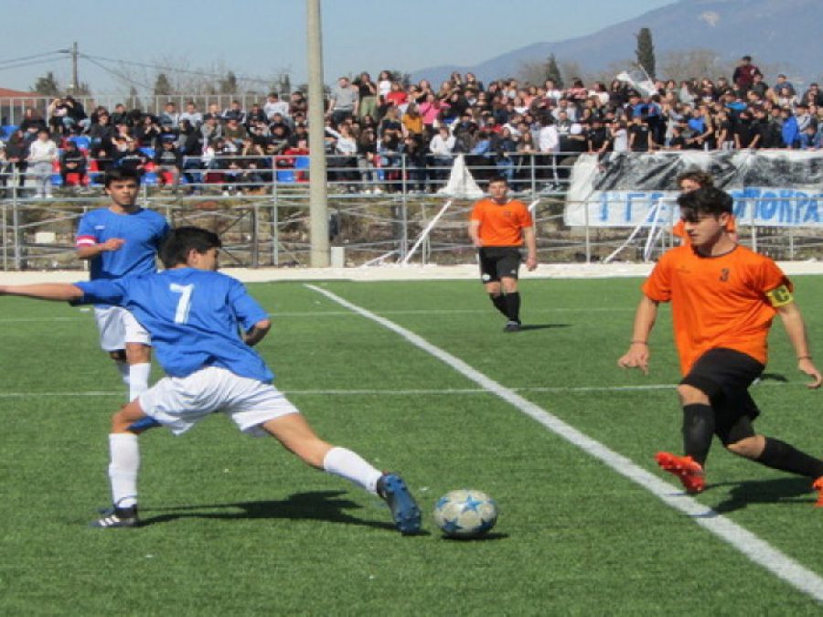 Πρόκριση στα πέναλτι για το 2ο ΓΕΛ, 5-4 Το 1ο ΓΕΛ(video)