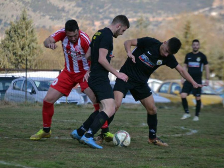 Μικρόφωνο στα γήπεδα 