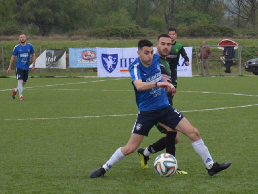 Μικρόφωνο στα γήπεδα 