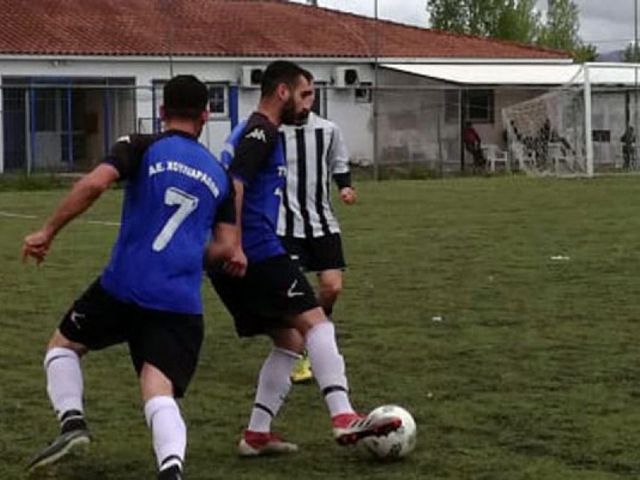 Με το ενάμιση πόδι στη Β' το Κουτσελιό, ήττα 3-0 από τους Χουλιαράδες