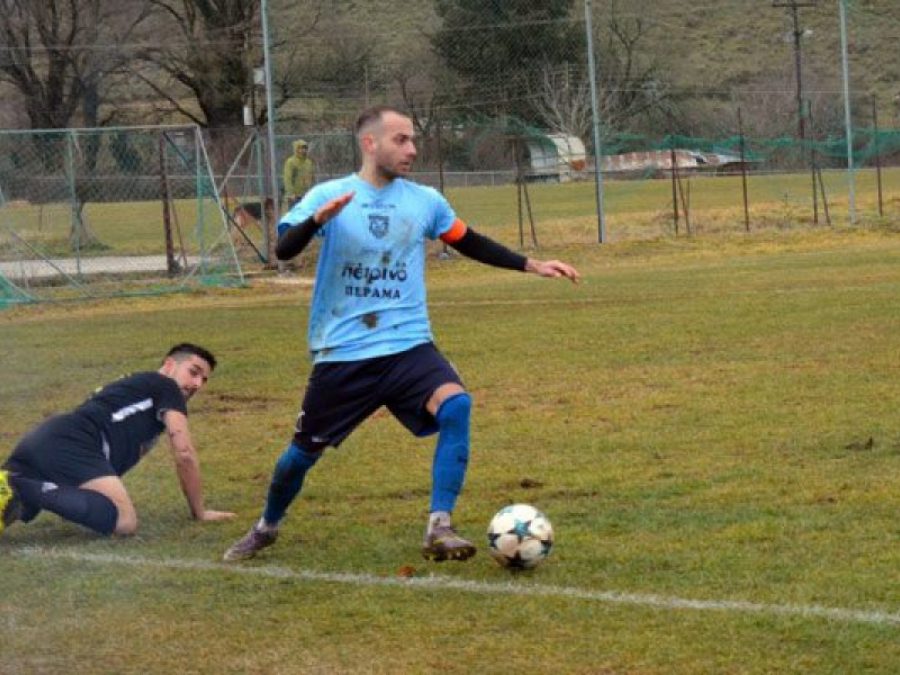 Στους Χουλιαράδες ο Βαγγέλης Τζάλλας