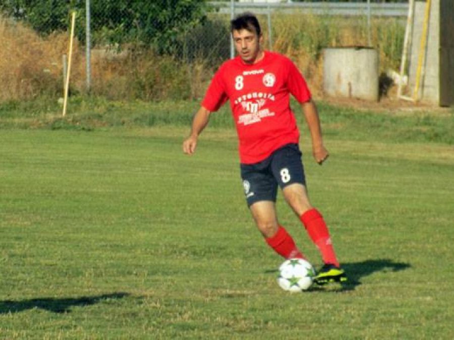 Στα "ερυθρόλευκα"  ο Μανώλης Τσιγαρίδας