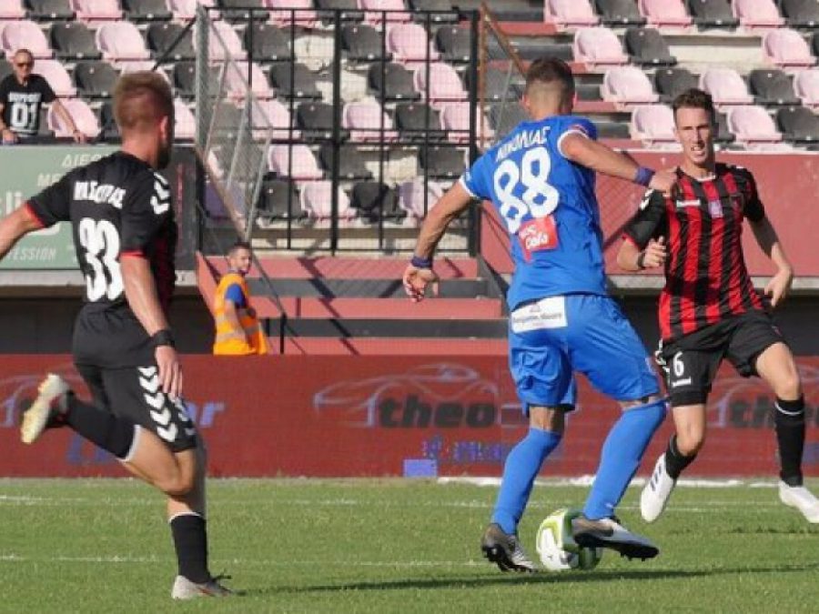 Μια ντουζίνα ευκαιρίες, ένας βαθμός...