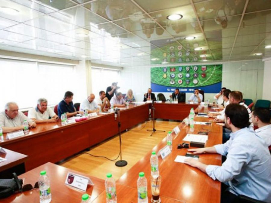 Αποφασίζουν οι ομάδες της SL2