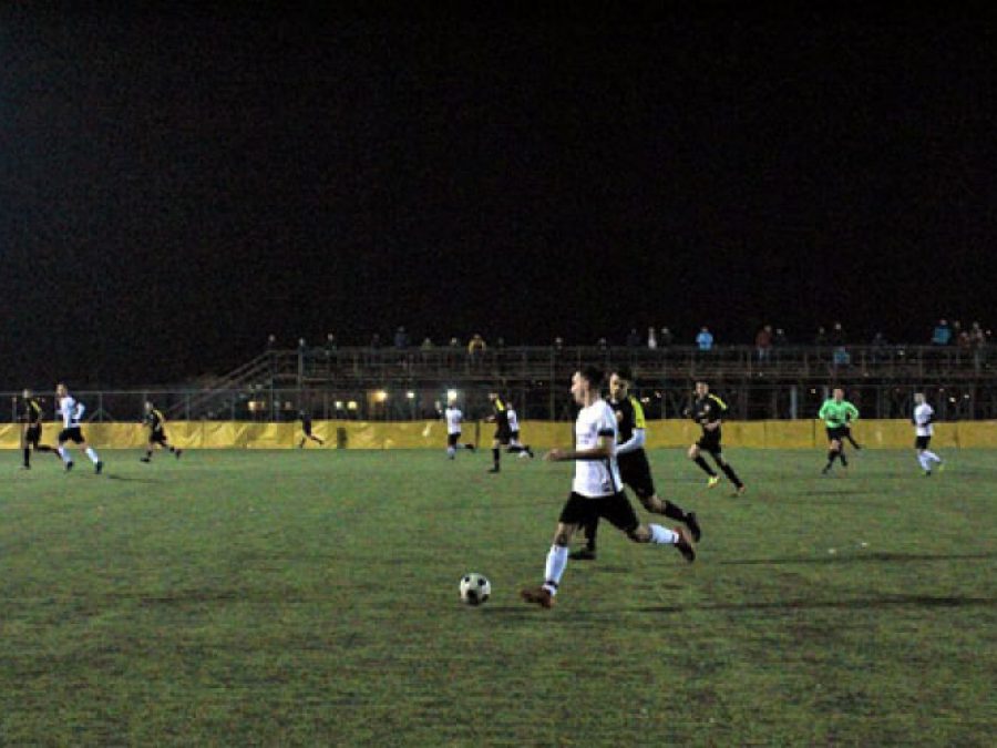 Ένατη σερί νίκη οι Χουλιαράδες, 2-1 τους Μικρασιάτες (video)