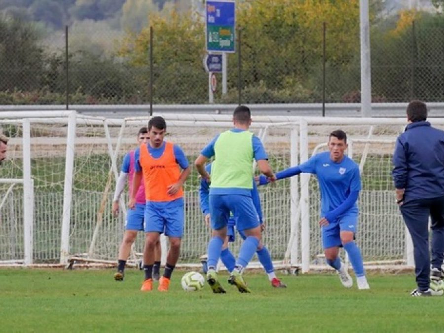 Στη βάση τους οι ποδοσφαιριστές του ΠΑΣ Γιάννινα