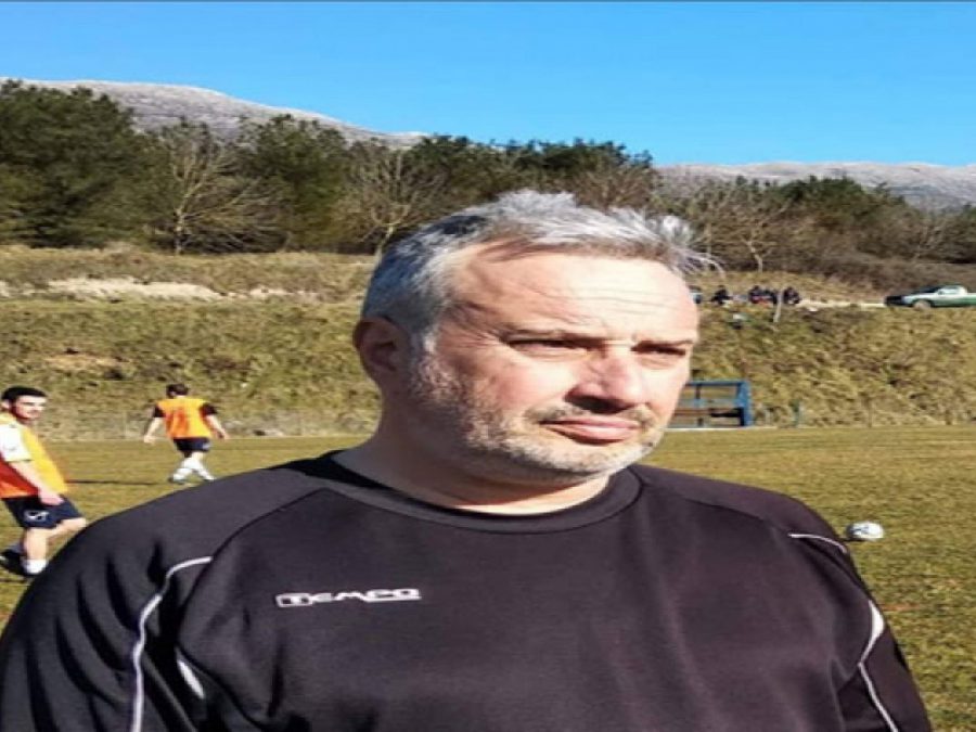 Ο Νίκος Μήτσης αναλαμβάνει τα Σερβιανά