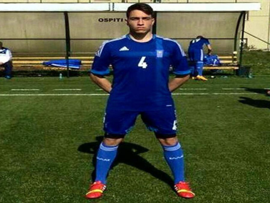 Στα "ερυθρόλευκα"  ο Δημήτρης Λαμπρίδης