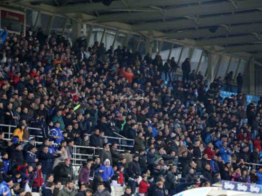 Ανοίγουν τα γήπεδα από 15 Ιουλίου μόνο για εμβολιασμένους