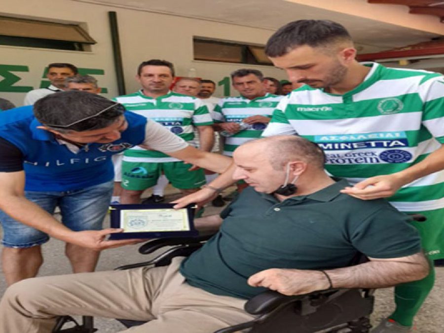 Μια αγκαλιά οι Βετεράνοι της Κόνιτσας και του ΠΑΣ για τον Φάνη Μουρεχίδη (photos)