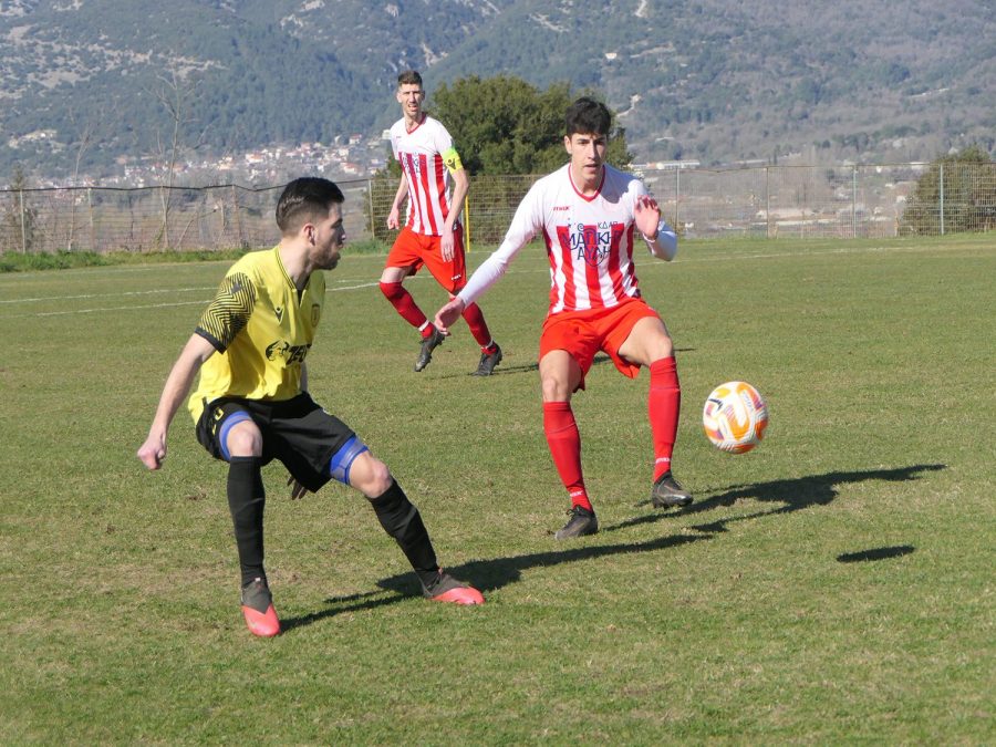 Με θρίαμβο επί της Κατσικάς η Καστρίτσα πέρασε στην κορυφή