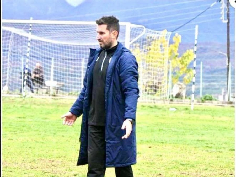 Παραμένει στον πάγκο της Πίνδου Κόνιτσας ο Χρήστος Βαζάτης