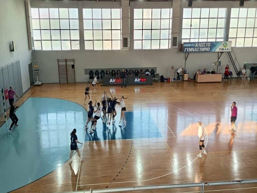 Xριστούγεννα στην κορυφή για τις γυναίκες του ΑΟΙ