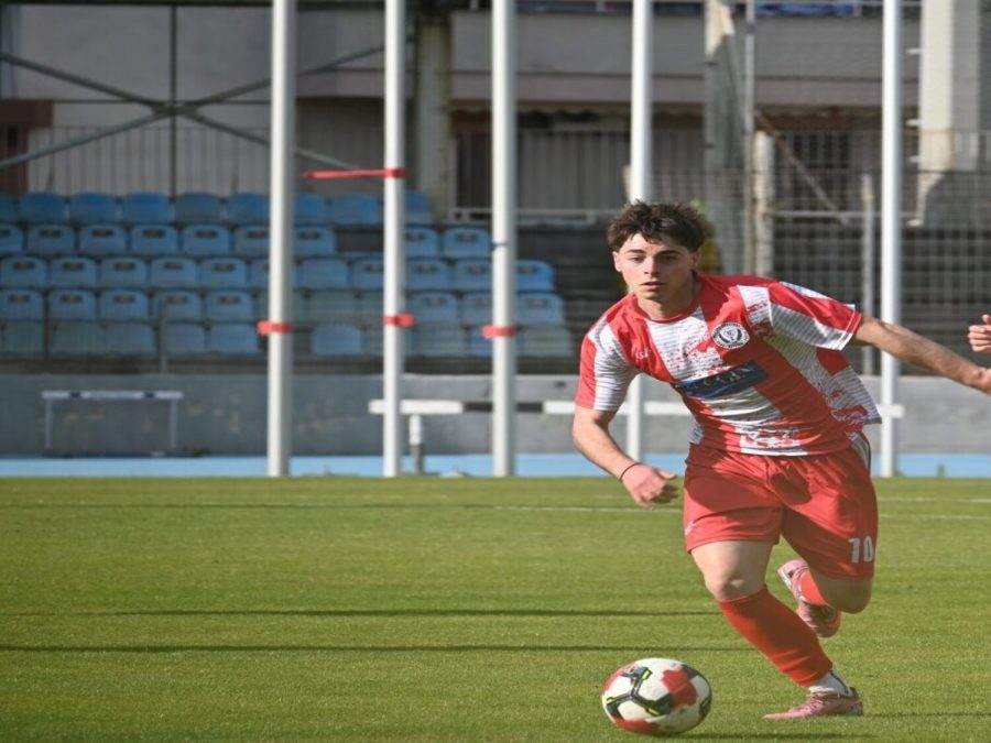 Συνεχίζει στην Κατσικά ο Αδαμάντιος Λόκας