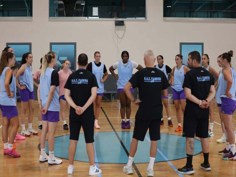 ΠΑΣ WBC: Με χαμόγελα και δουλειά στην έναρξη της προετοιμασίας