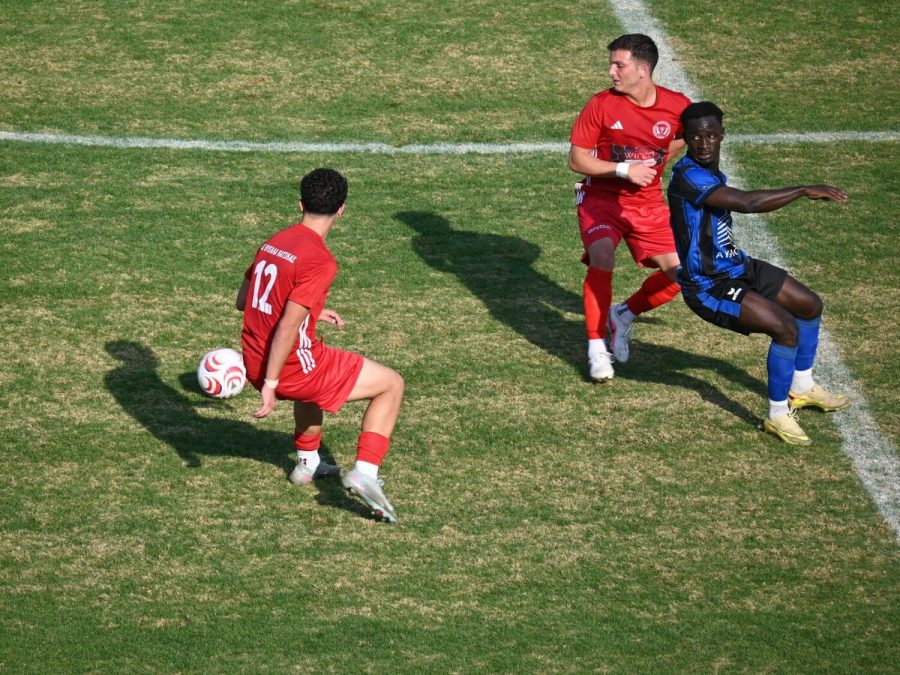 LIVE (83') Νάουσα - Θύελλα Κατσικάς 1-0