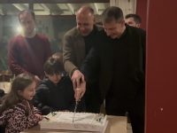 Σε οικογενειακό και εορταστικό κλίμα η κοπή πίτας του Κάστρου/Νεοχωρόπουλου(photos&video)